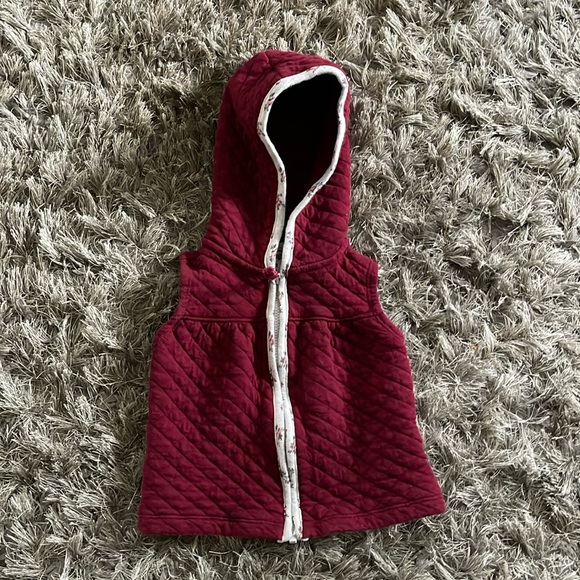 Carters Hooded Vest 12 months - Picture 1 of 3